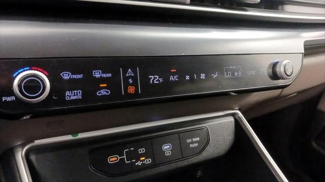 2025 Kia Carnival MPV LXS