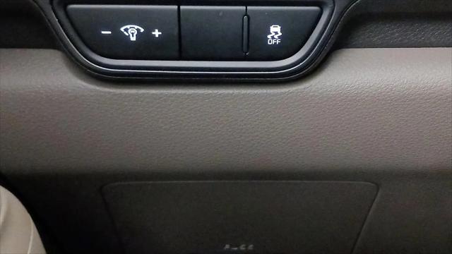2025 Kia Carnival MPV LXS