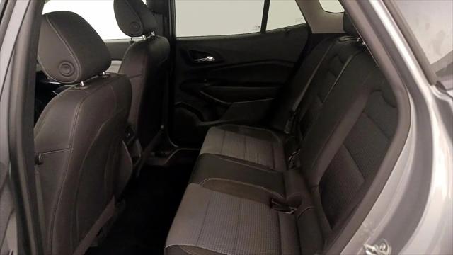 2025 Chevrolet Trax FWD LT