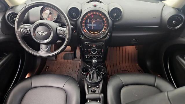 2016 MINI Countryman Cooper