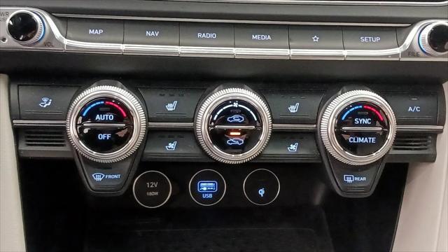 2023 Genesis G70 2.0T RWD