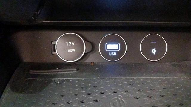 2023 Genesis G70 2.0T RWD