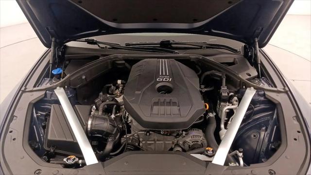 2023 Genesis G70 2.0T RWD