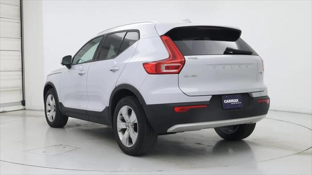 2020 Volvo XC40 T5 Momentum