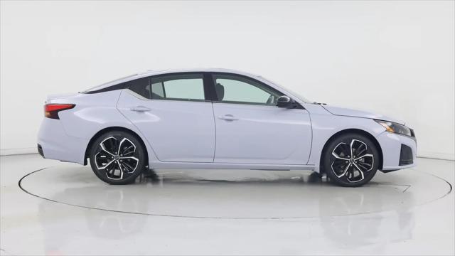 2023 Nissan Altima SR FWD