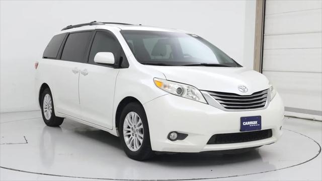 2015 Toyota Sienna XLE Premium 8 Passenger for sale in Austin, TX