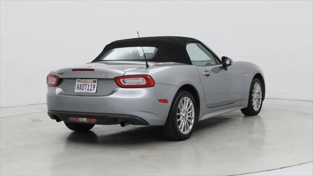 2017 Fiat 124 Spider Classica