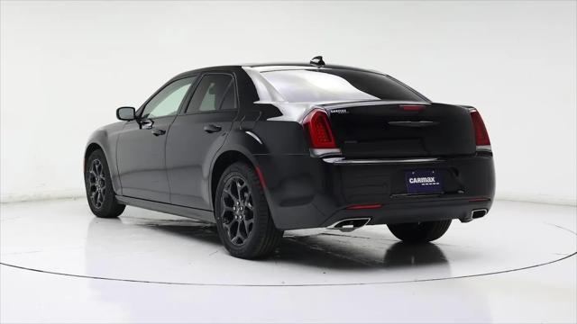 2023 Chrysler 300 Touring L AWD