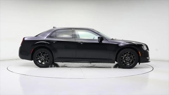 2023 Chrysler 300 Touring L AWD