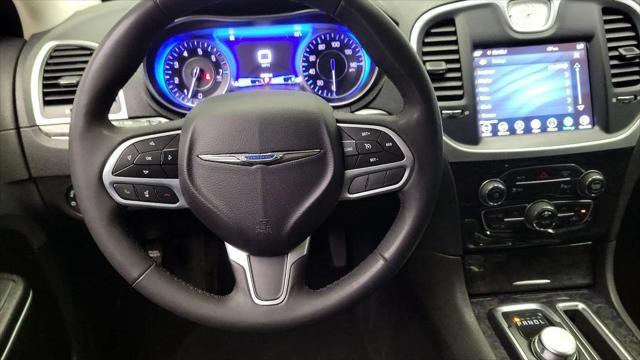 2023 Chrysler 300 Touring L AWD