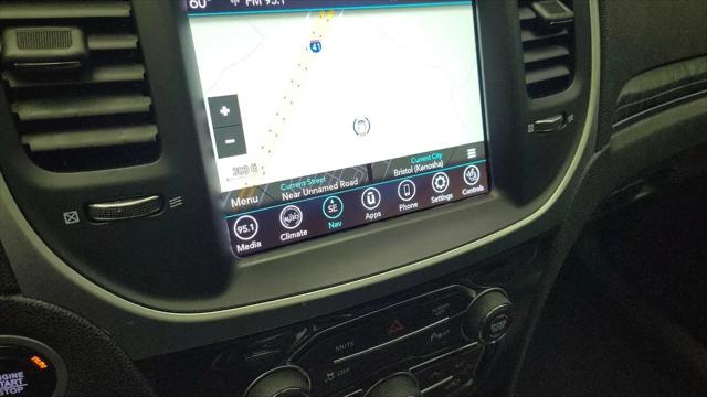2023 Chrysler 300 Touring L AWD