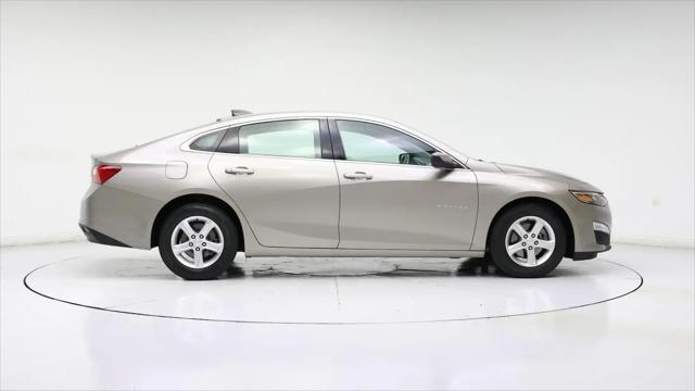 2022 Chevrolet Malibu FWD 1FL