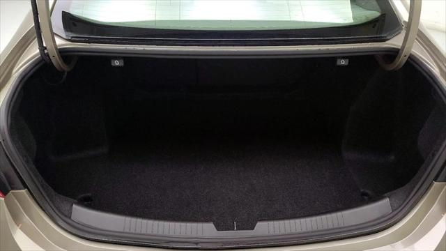 2022 Chevrolet Malibu FWD 1FL