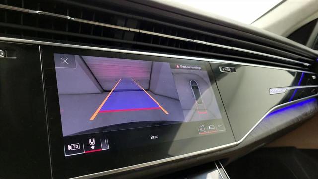 2022 Audi Q8 Prestige 55 TFSI quattro Tiptronic