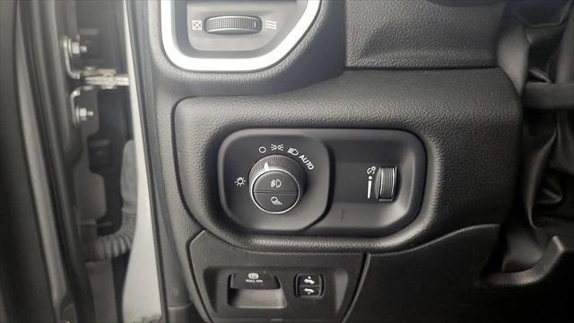 2023 Ram 1500 Big Horn Crew Cab 4x4 5'7" Box