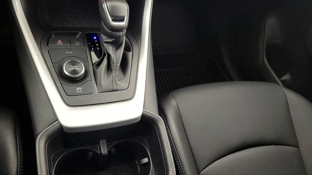2025 Toyota RAV4 Hybrid XLE Premium