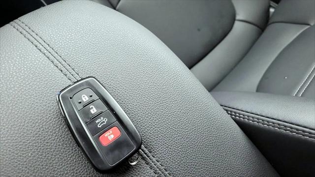 2025 Toyota RAV4 Hybrid XLE Premium