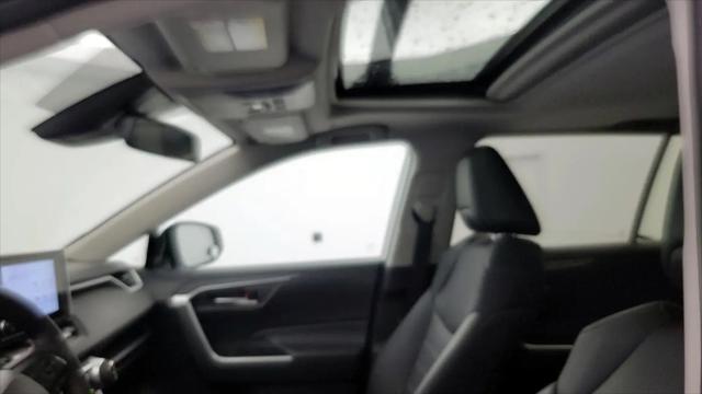 2025 Toyota RAV4 Hybrid XLE Premium