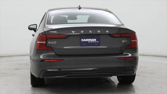 2024 Volvo S60 B5 Plus Dark Theme