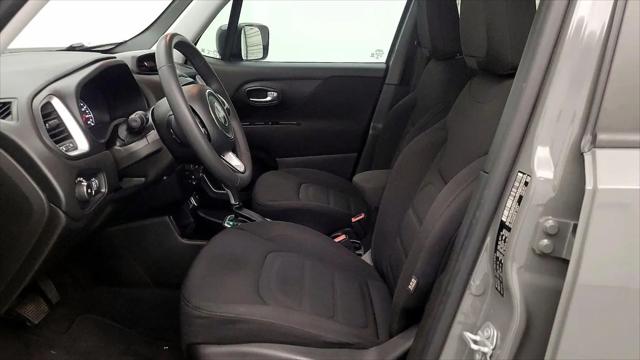 2020 Jeep Renegade Latitude FWD