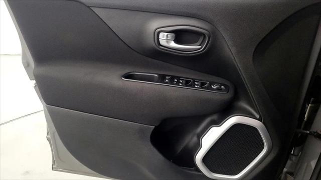 2020 Jeep Renegade Latitude FWD