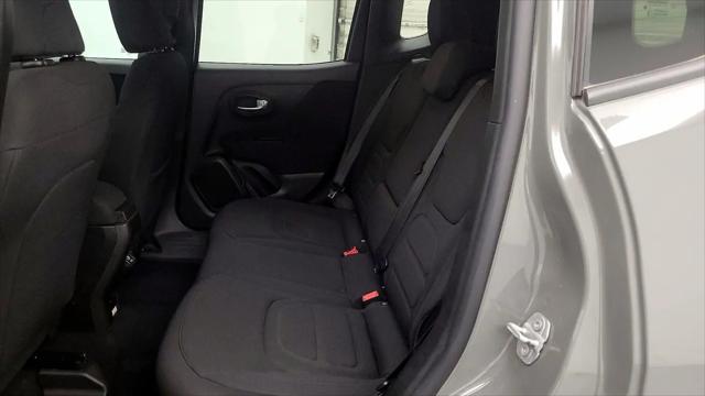 2020 Jeep Renegade Latitude FWD