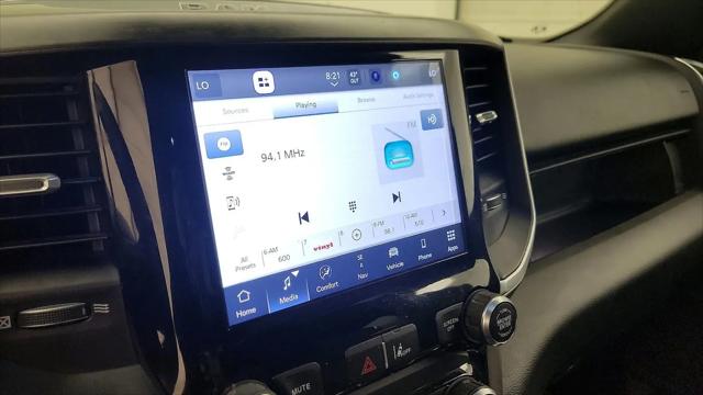 2022 Ram 1500 Big Horn Crew Cab 4x4 5'7" Box