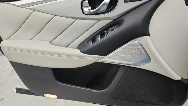 2023 INFINITI Q50 LUXE