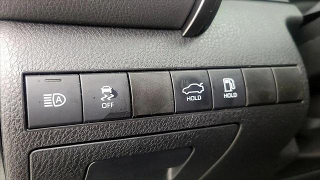 2021 Toyota Camry SE Nightshade Edition AWD