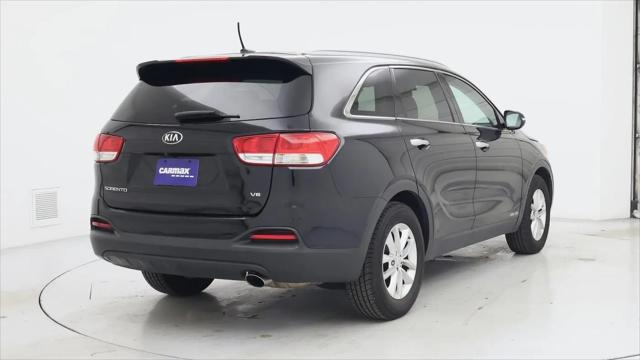2017 Kia Sorento 3.3L LX