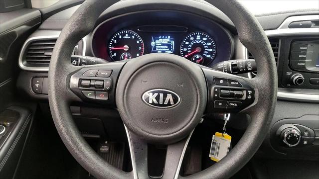 2017 Kia Sorento 3.3L LX