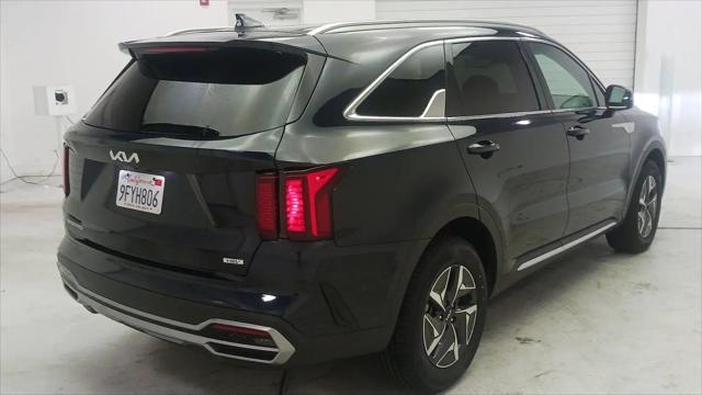 2023 Kia Sorento Hybrid EX