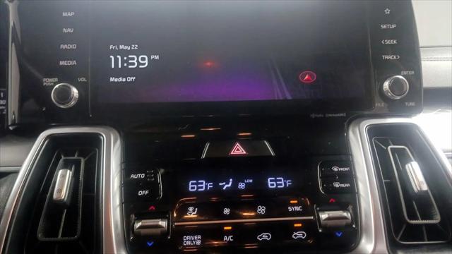 2023 Kia Sorento Hybrid EX