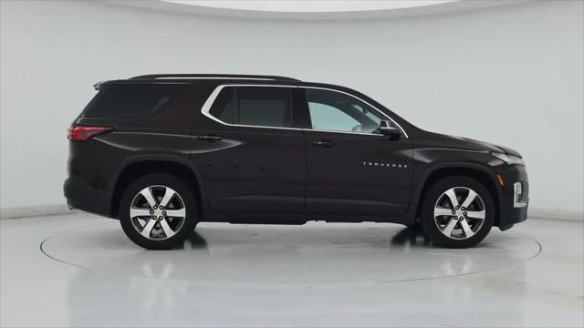 2023 Chevrolet Traverse AWD LT Leather