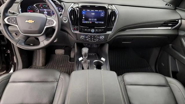 2023 Chevrolet Traverse AWD LT Leather