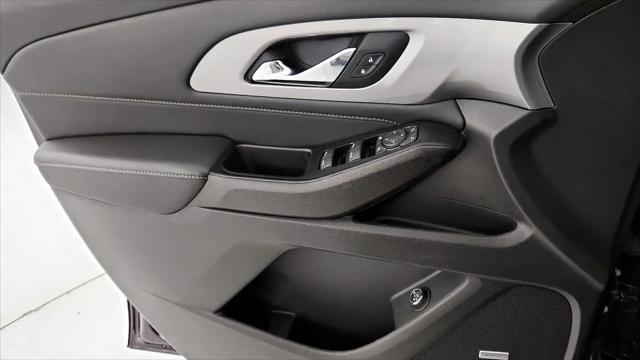 2023 Chevrolet Traverse AWD LT Leather