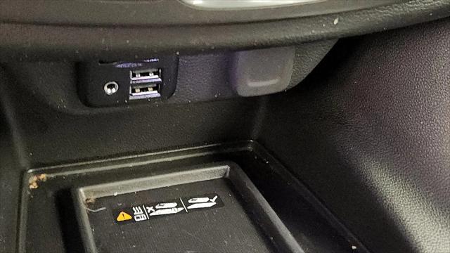 2023 Chevrolet Traverse AWD LT Leather