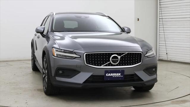 2021 Volvo V60 Cross Country T5