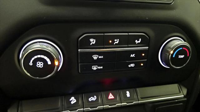 2021 Chevrolet Silverado 1500 4WD Crew Cab Short Bed Custom Trail Boss
