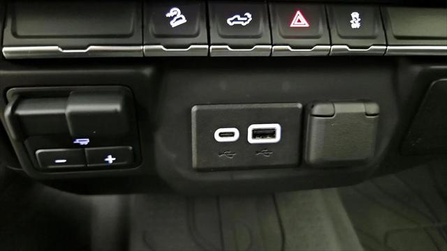 2021 Chevrolet Silverado 1500 4WD Crew Cab Short Bed Custom Trail Boss