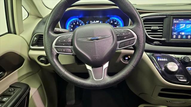 2020 Chrysler Voyager LXI