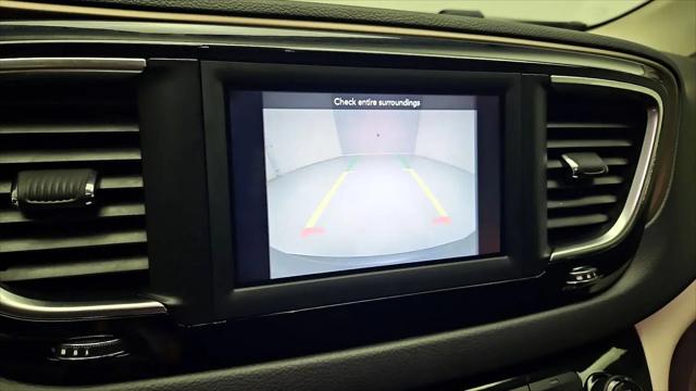 2020 Chrysler Voyager LXI