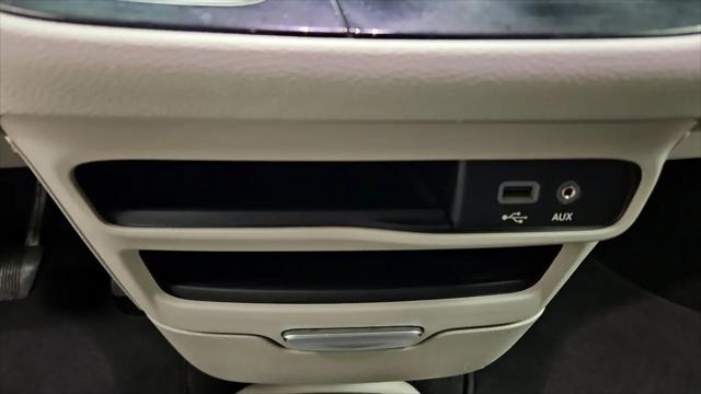2020 Chrysler Voyager LXI