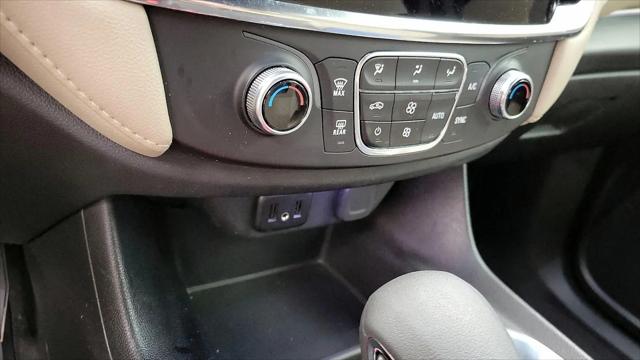 2022 Chevrolet Traverse FWD LS