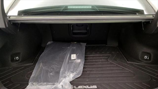 2025 Lexus ES 350 Ultra Luxury