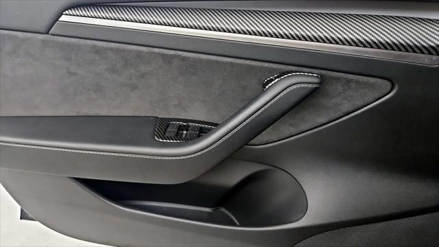 2022 Tesla Model 3 Long Range Dual Motor All-Wheel Drive