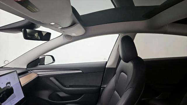 2022 Tesla Model 3 Long Range Dual Motor All-Wheel Drive