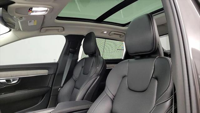 2023 Volvo S90 B6 Ultimate