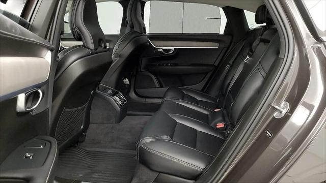2023 Volvo S90 B6 Ultimate