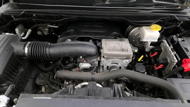 2020 Ram 1500 Big Horn Crew Cab 4x4 5'7" Box